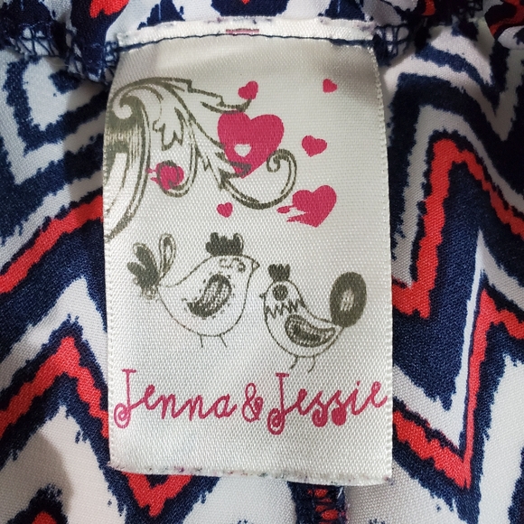 Jenna & Jesse Print Shorts Size M 10-12 Kids - Picture 3 of 4